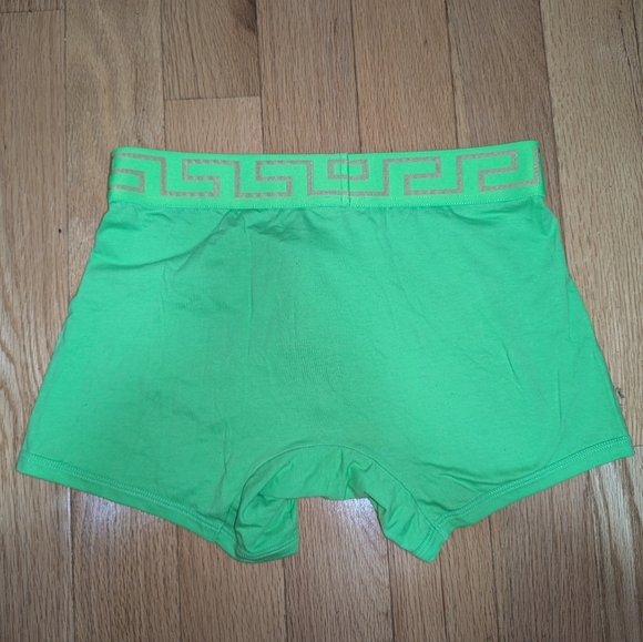 NWOT VERSACE GRECA BORDER BOXER BRIEFS IN LIME - Picture 5 of 7